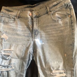 Womens mid rise size 20 capris